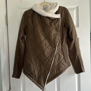 Avalanche outdoor inspired apparel co women size medium taupe colored coat